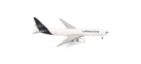 Herpa Wings  Lufthansa Cargo Boeing 777F – D-ALFL